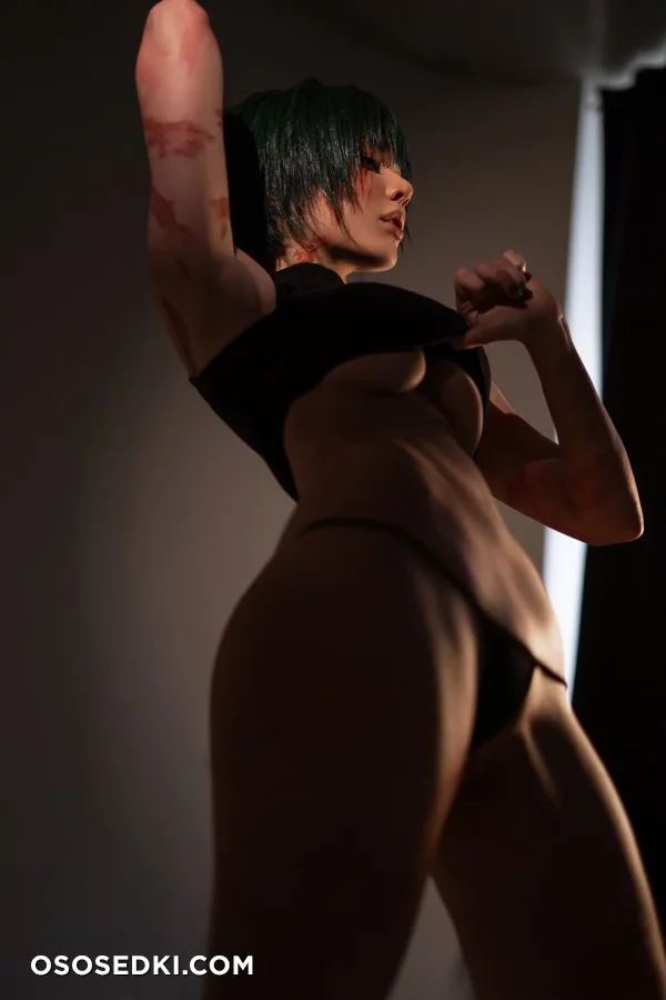 Misaki Sai - Maki Zenin - Jujutsu Kaisen - 21