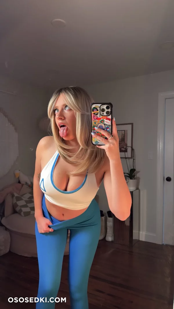 Thousand Hunny - Susan Storm  Invisible Woman - Fantastic Four - 39