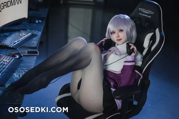 Xia Xia Zi  Natsuko - Akane Shinjou - Ssss.gridman - 18