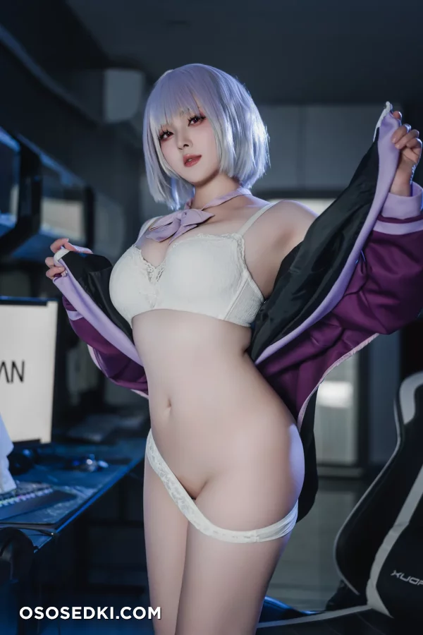 Xia Xia Zi  Natsuko - Akane Shinjou - Ssss.gridman - 60
