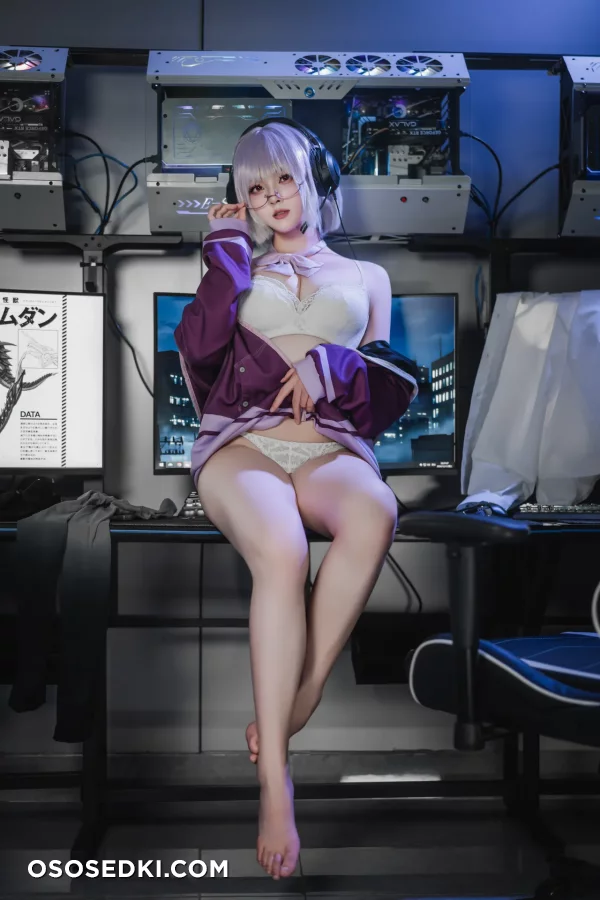 Xia Xia Zi  Natsuko - Akane Shinjou - Ssss.gridman - 73