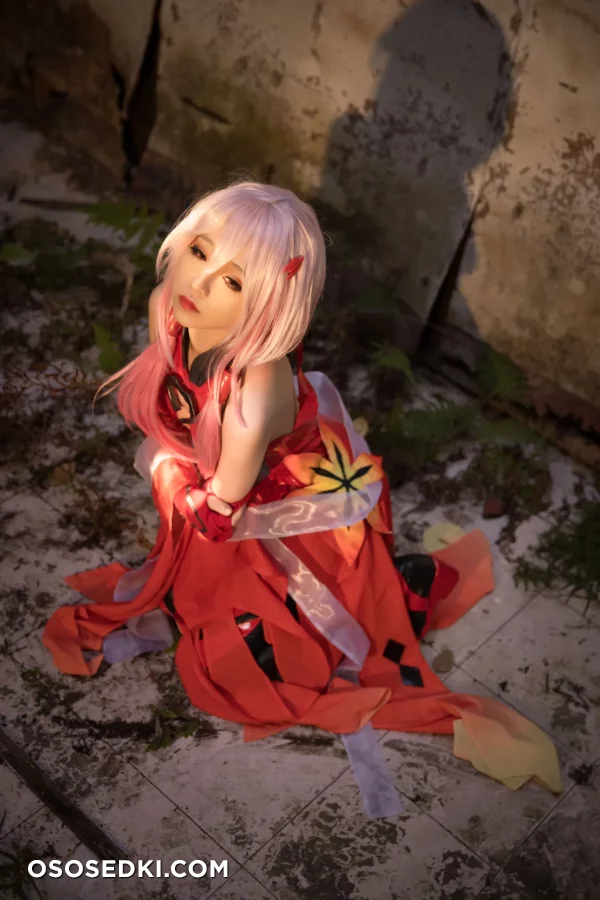 G44 Wa Kizutsukanai - Inori Yuzuriha - Guilty Crown - 11