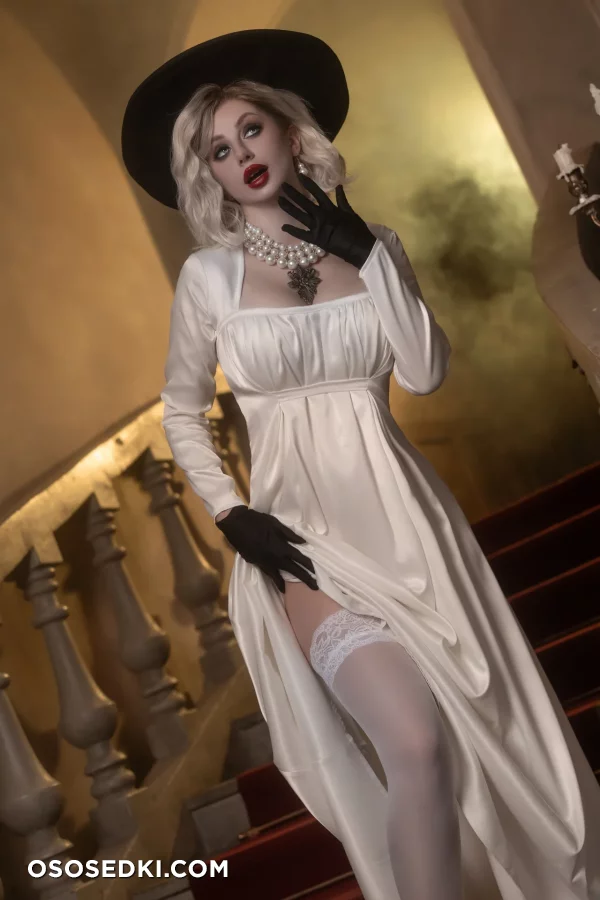 Daria Kravets  Fishy Cosplay - Grace Ashcroft - Resident Evil  Biohazard - 28
