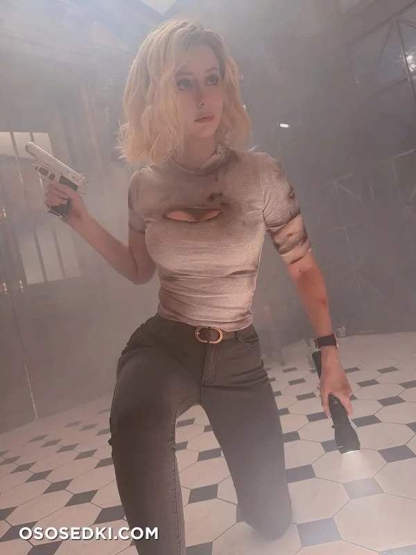 Daria Kravets  Fishy Cosplay - Grace Ashcroft - Resident Evil  Biohazard - 59