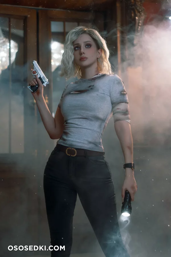 Daria Kravets  Fishy Cosplay - Grace Ashcroft - Resident Evil  Biohazard - 81