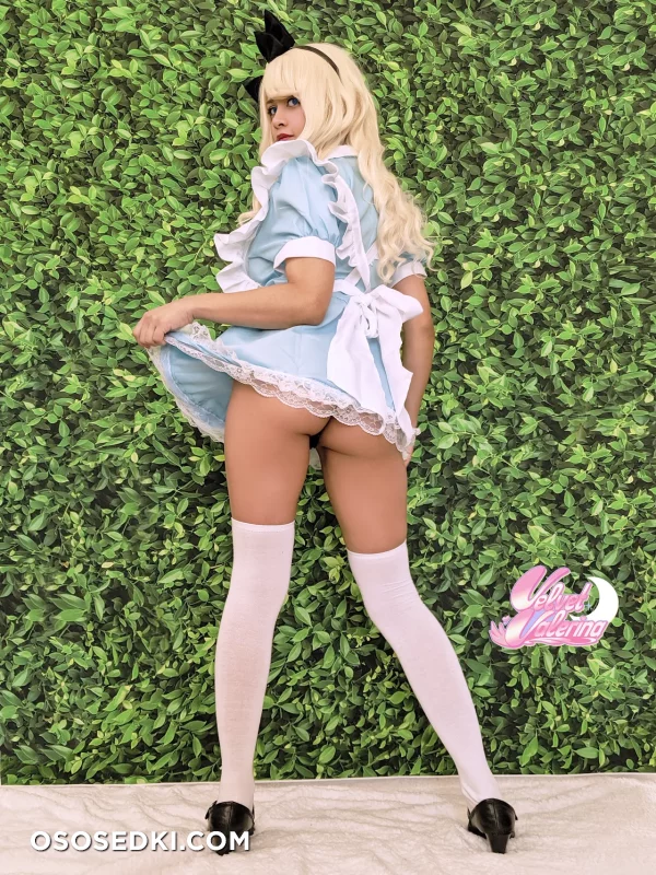 Velvet Valerina - Alice Liddell - Alice In Wonderland - 13
