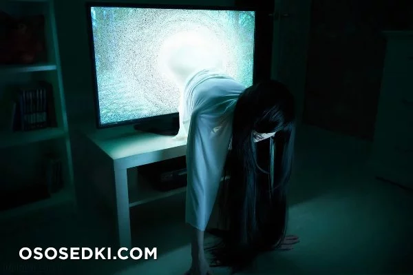Victoria Lirell - Sadako Yamamura - The Ring - 1