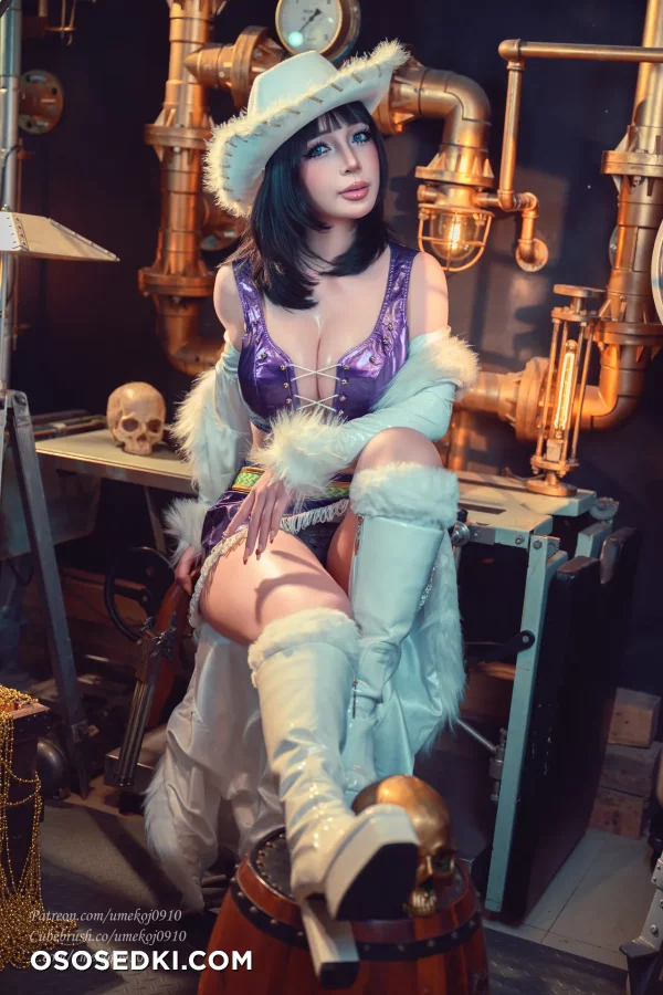Umeko J - Nico Robin - One Piece - 37