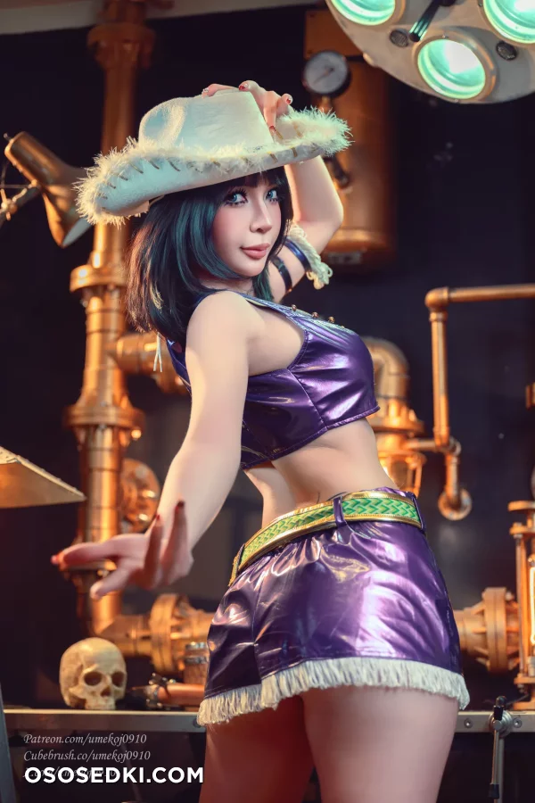 Umeko J - Nico Robin - One Piece - 58