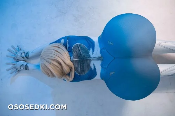 Rumi - Susan Storm  Invisible Woman - Fantastic Four - 10