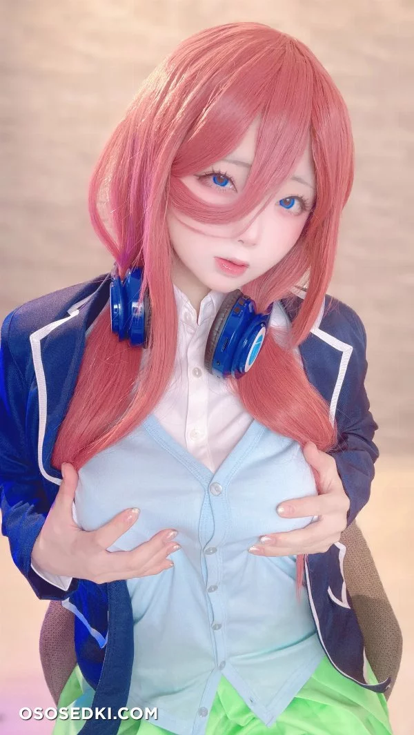 Chuchu Nagomitei - Miku Nakano - Gotoubun No Hanayome  The Quintessential Quintuplets - 15