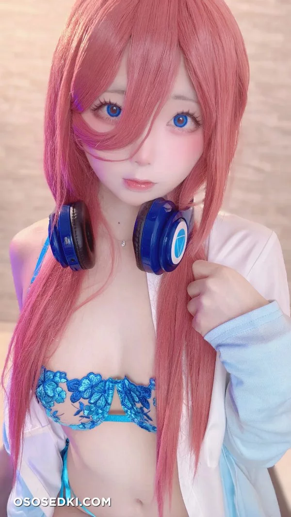 Chuchu Nagomitei - Miku Nakano - Gotoubun No Hanayome  The Quintessential Quintuplets - 38