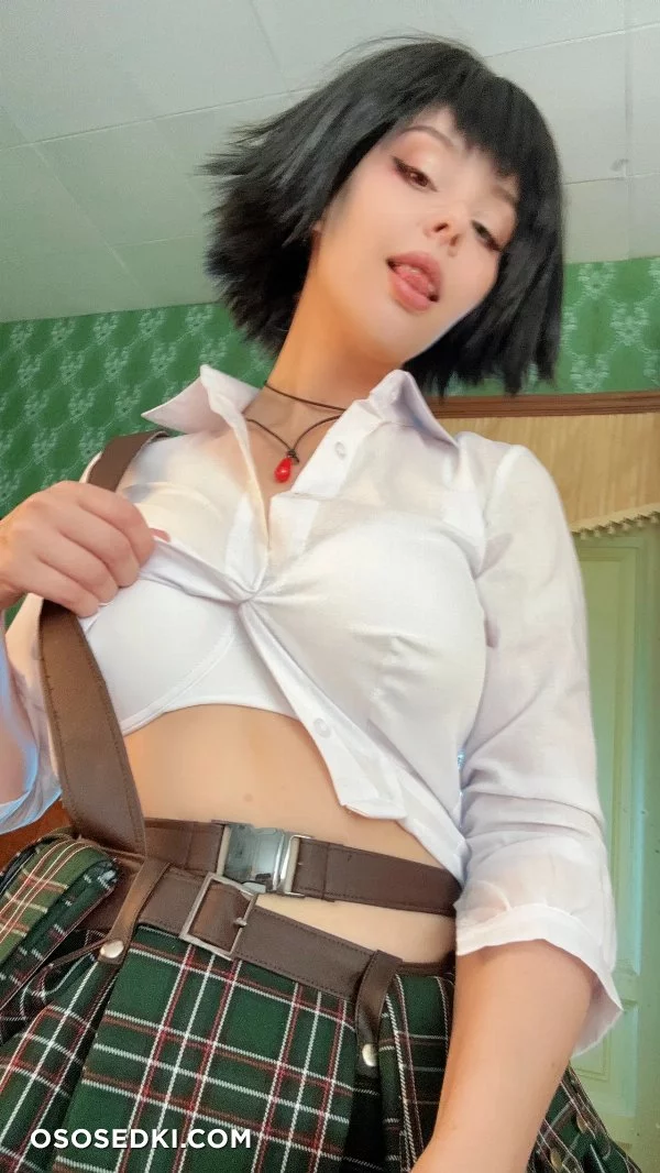 Helly Von Valentine  Disharmonica - Lady - Devil May Cry - 69