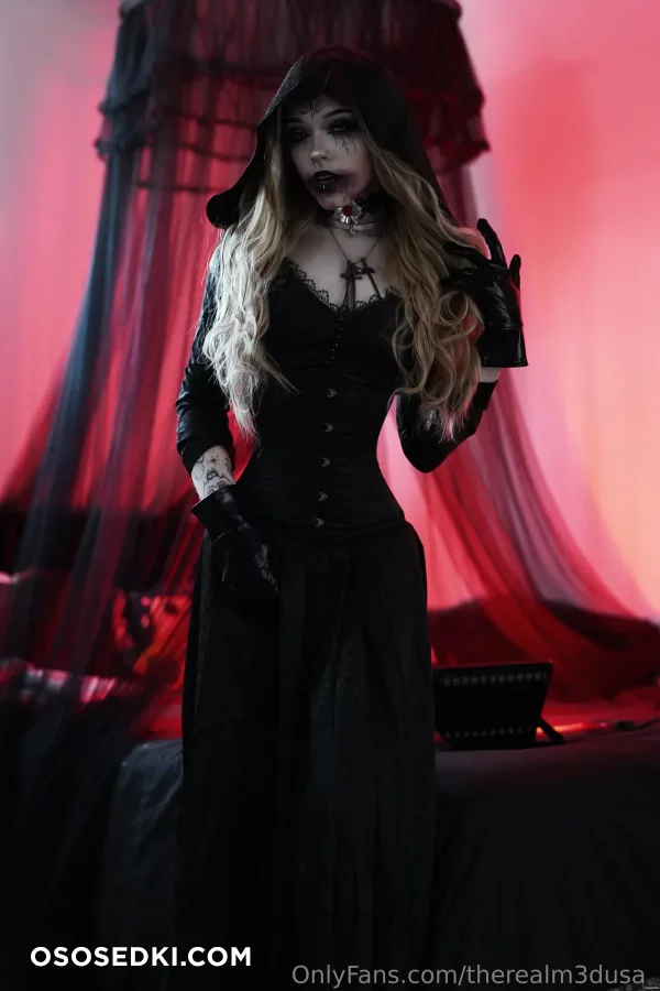 Medusa Black - Bela Dimitrescu - Resident Evil  Biohazard - 6