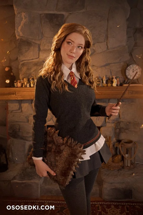 Lada Lyumos - Hermione Granger - Harry Potter - 2