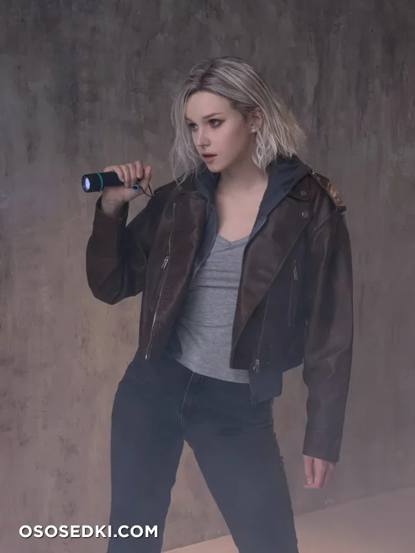 Shirogane-sama - Grace Ashcroft - Resident Evil  Biohazard - 1