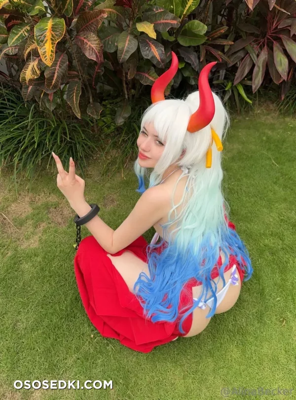 Alina Becker - Yamato - One Piece - 19