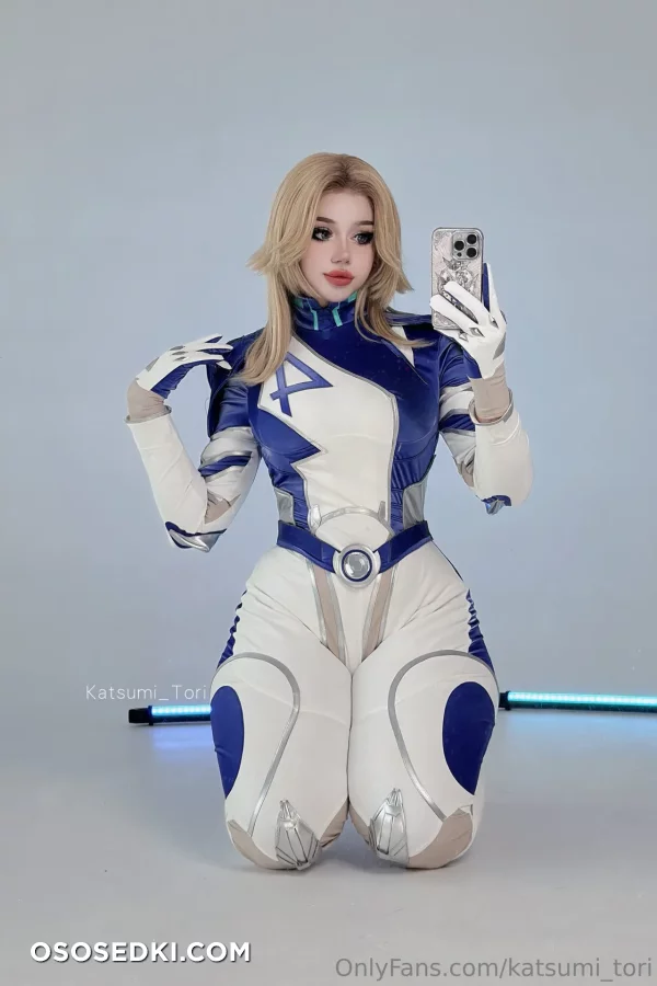 Katsumi Tori - Susan Storm  Invisible Woman - Fantastic Four - 6