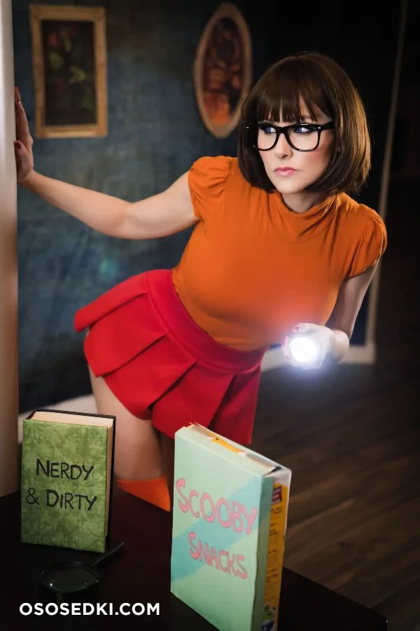 Angie Griffin - Velma Dinkley - Scooby-doo - 3