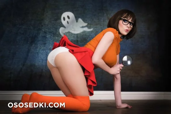 Angie Griffin - Velma Dinkley - Scooby-doo - 6