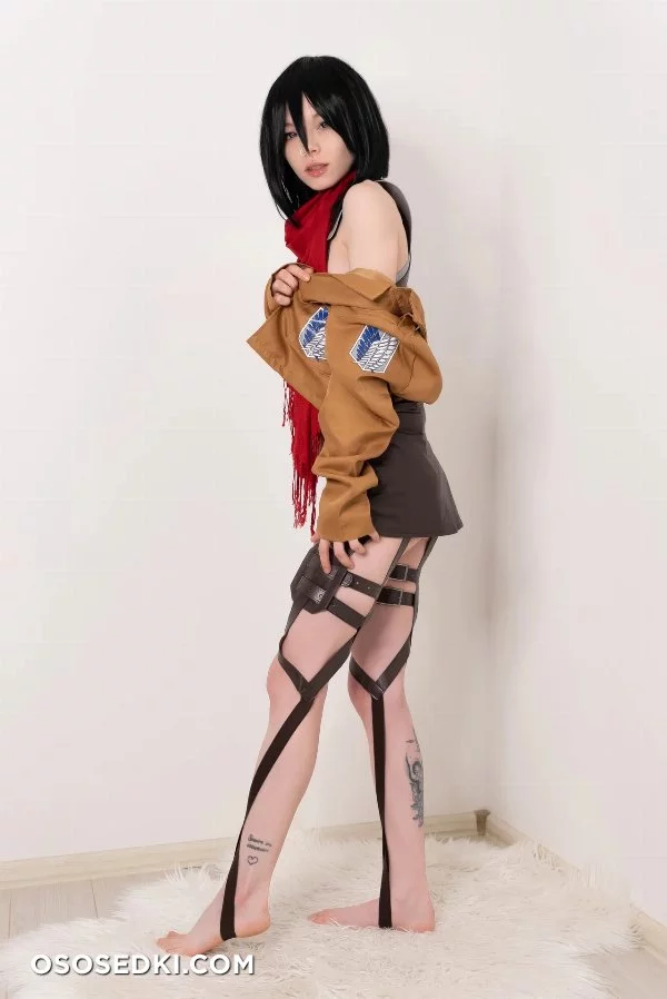 Karneli Bandi - Mikasa Ackerman - Shingeki No Kyojin  Attack On Titan - 13