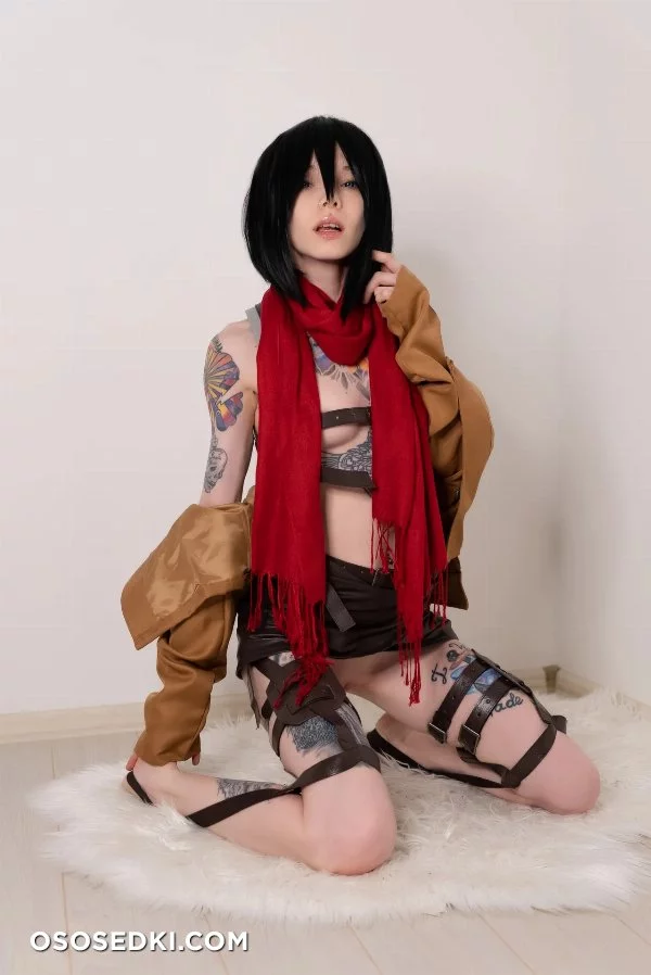 Karneli Bandi - Mikasa Ackerman - Shingeki No Kyojin  Attack On Titan - 19