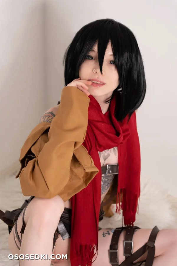 Karneli Bandi - Mikasa Ackerman - Shingeki No Kyojin  Attack On Titan - 31