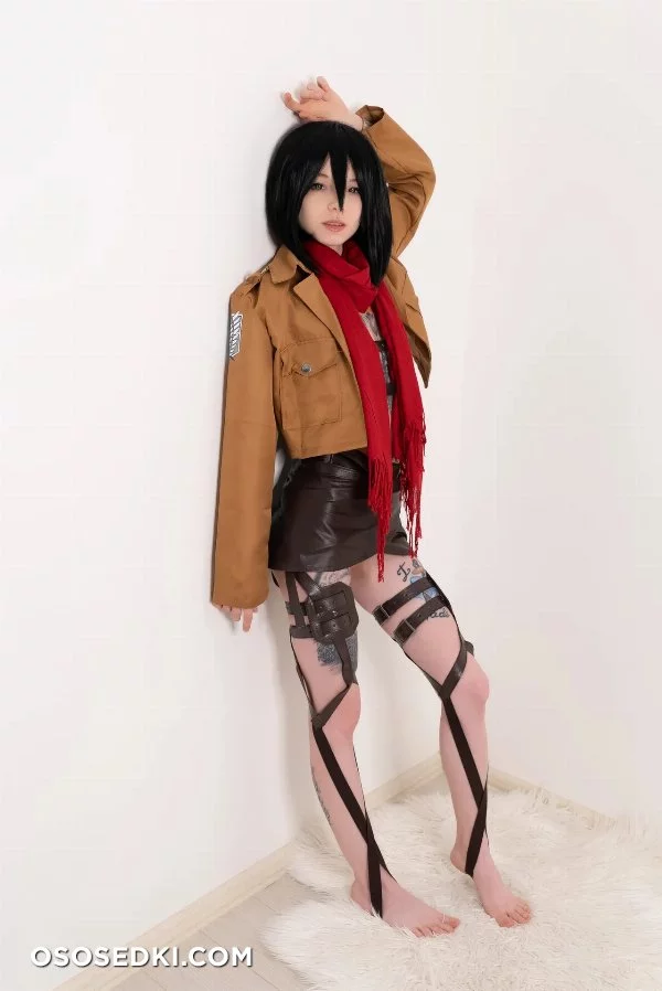Karneli Bandi - Mikasa Ackerman - Shingeki No Kyojin  Attack On Titan - 7