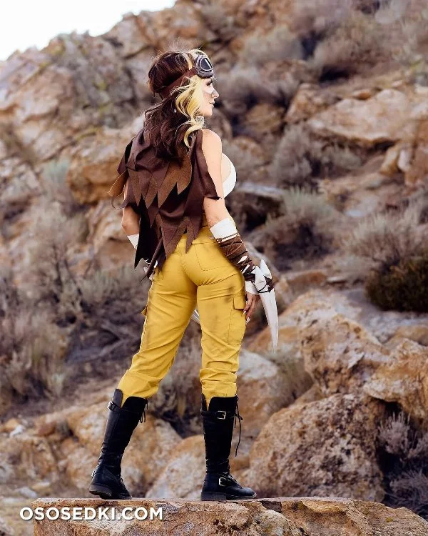 Kate Sarkissian - Sandslash - Pokemon  Pocket Monsters - 15
