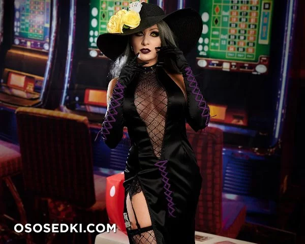 Kate Sarkissian - Sae Niijima - Persona 5 - 17