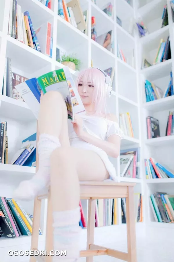 「02」(Zero-Ni) - 200
