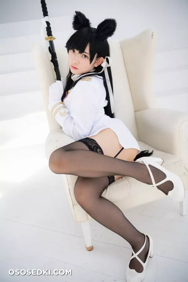 [尊みを感じて桜井] 愛宕お姉さんが本気でお熱いお仕置きしちゃおうかしら？ - 9