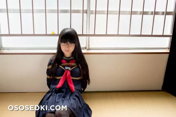 [Kitaeri] Eri Kitamura きたえりー 眼鏡っ娘を縄とかプチプチとかサランラップ で拘束してみた - 26