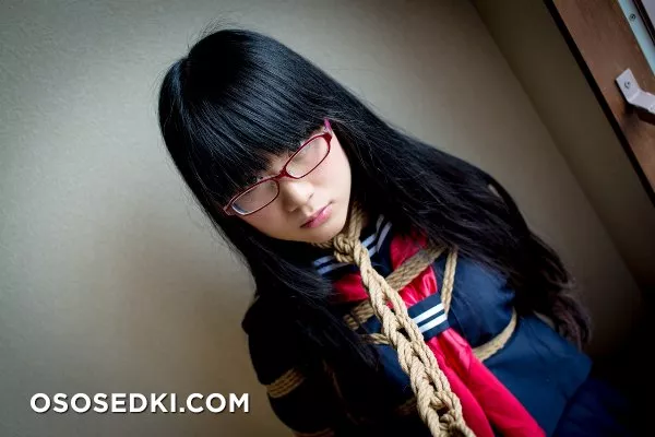 [Kitaeri] Eri Kitamura きたえりー 眼鏡っ娘を縄とかプチプチとかサランラップ で拘束してみた - 31