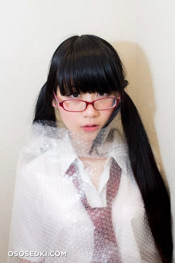 [Kitaeri] Eri Kitamura きたえりー 眼鏡っ娘を縄とかプチプチとかサランラップ で拘束してみた - 81