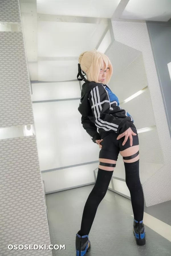 [coli厨(水無月みり)] マスターさんはぴっちりがお好きですか？ - 9
