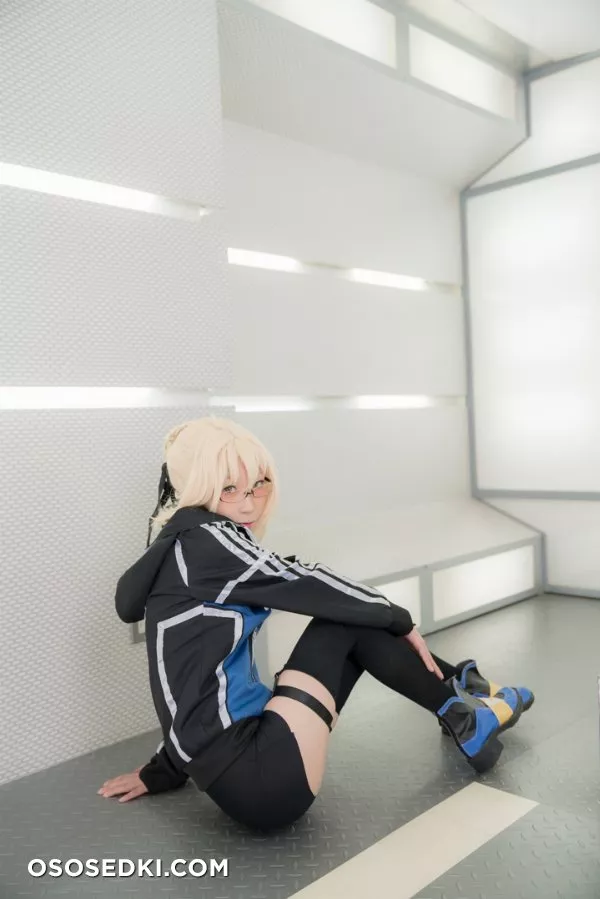 [coli厨(水無月みり)] マスターさんはぴっちりがお好きですか？ - 10