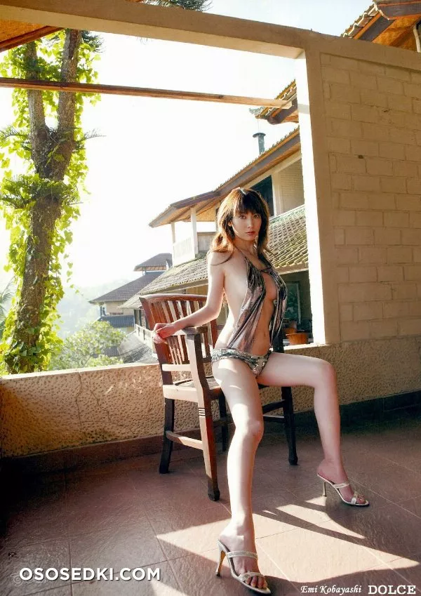 Kobayashi Emi - 37