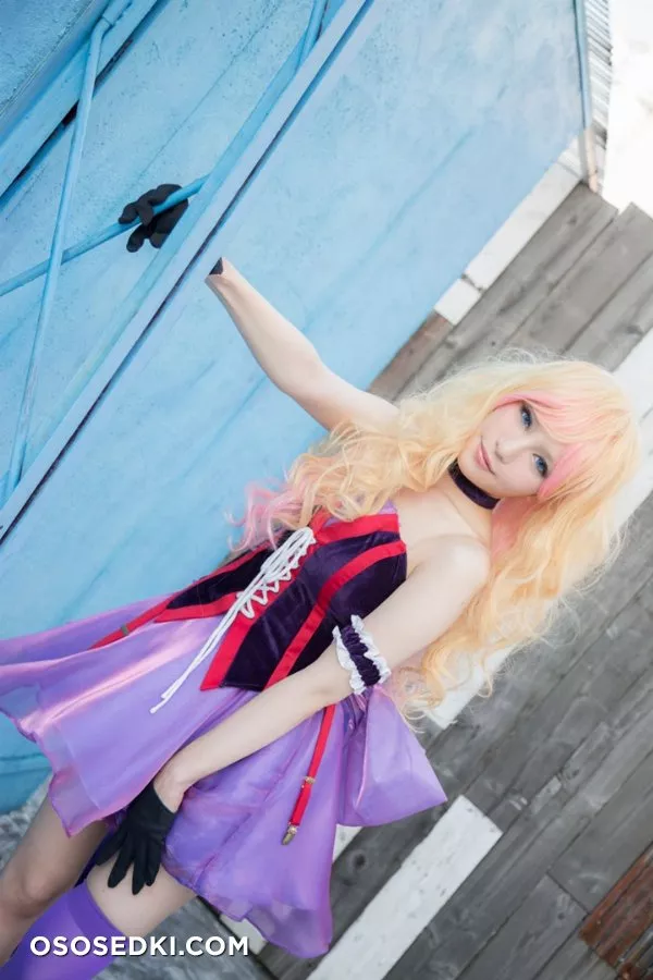 Sheryl Nome - 7