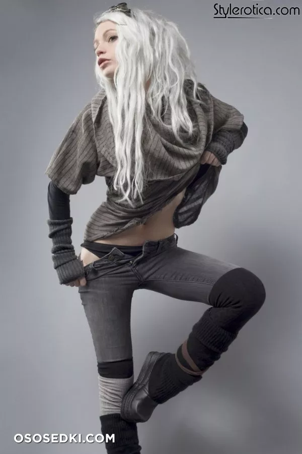 RIN (Katrina Wilkinson) - 873