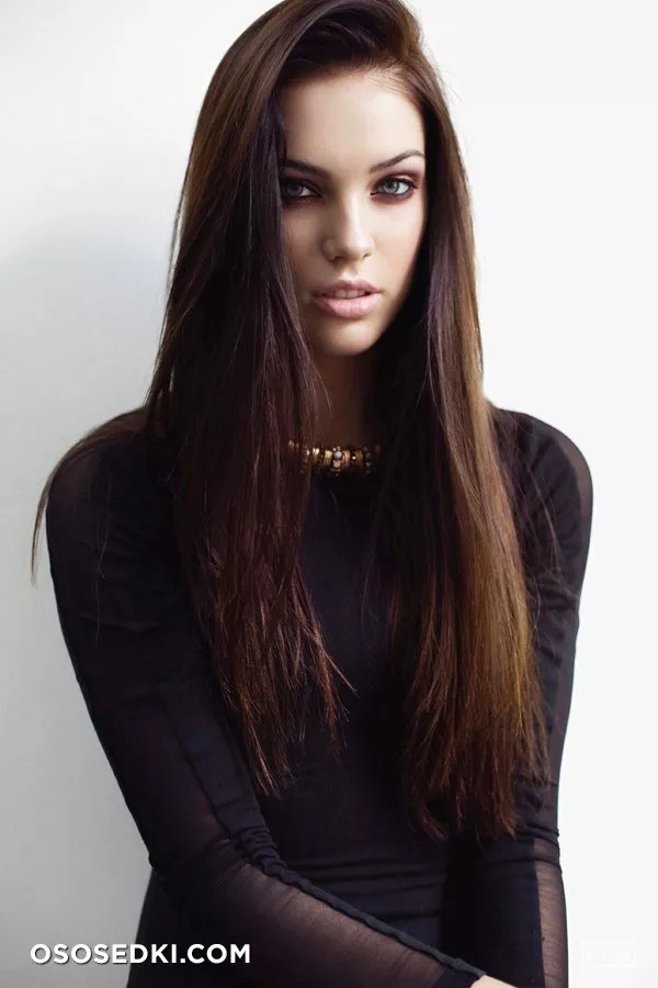 Dasha Dereviankina - 64