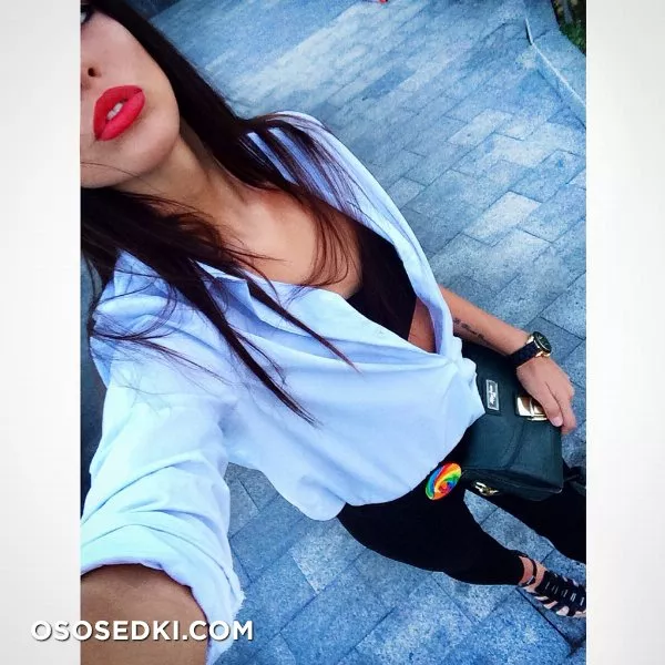 Dasha Dereviankina - 92