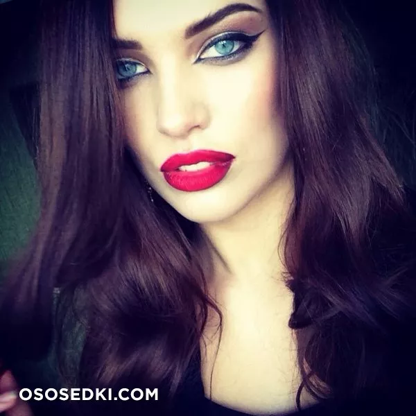 Dasha Dereviankina - 99