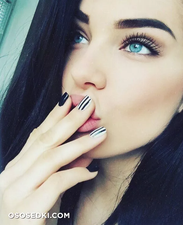 Dasha Dereviankina - 124