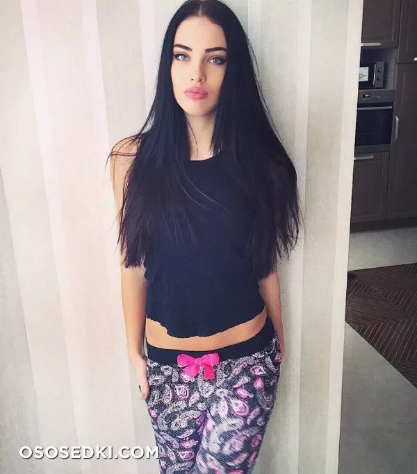 Dasha Dereviankina - 138