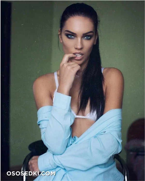 Dasha Dereviankina - 143