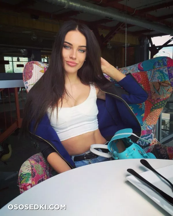Dasha Dereviankina - 147