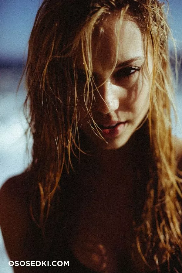 Alexis Ren - 63