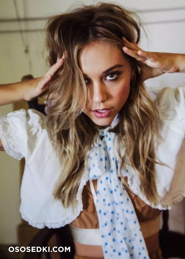 Alexis Ren - 155