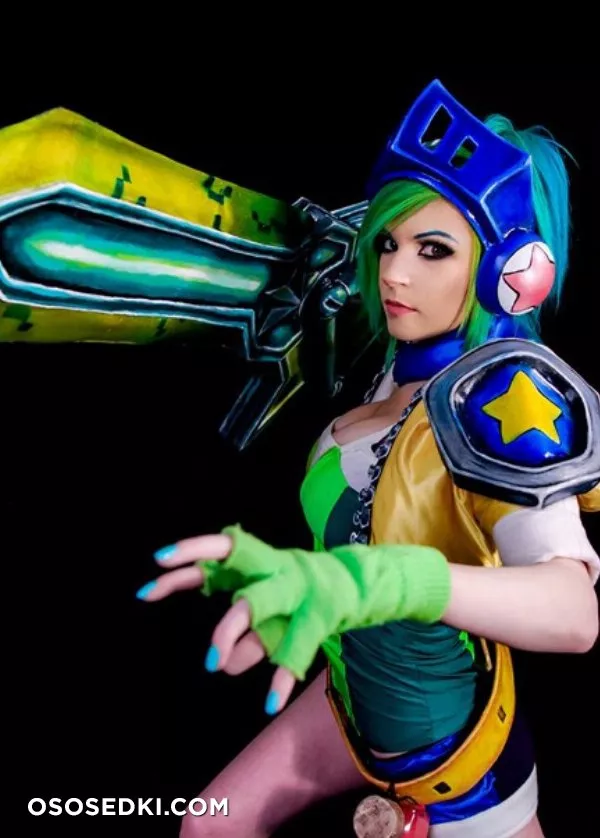 Danielle Beaulieu - 124